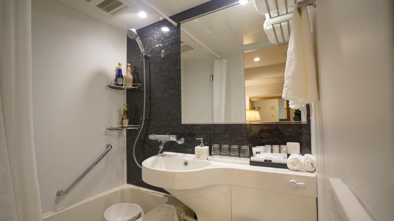 Le Tour Hotel Group Akihabara Ekimae Tokyo Bagian luar foto